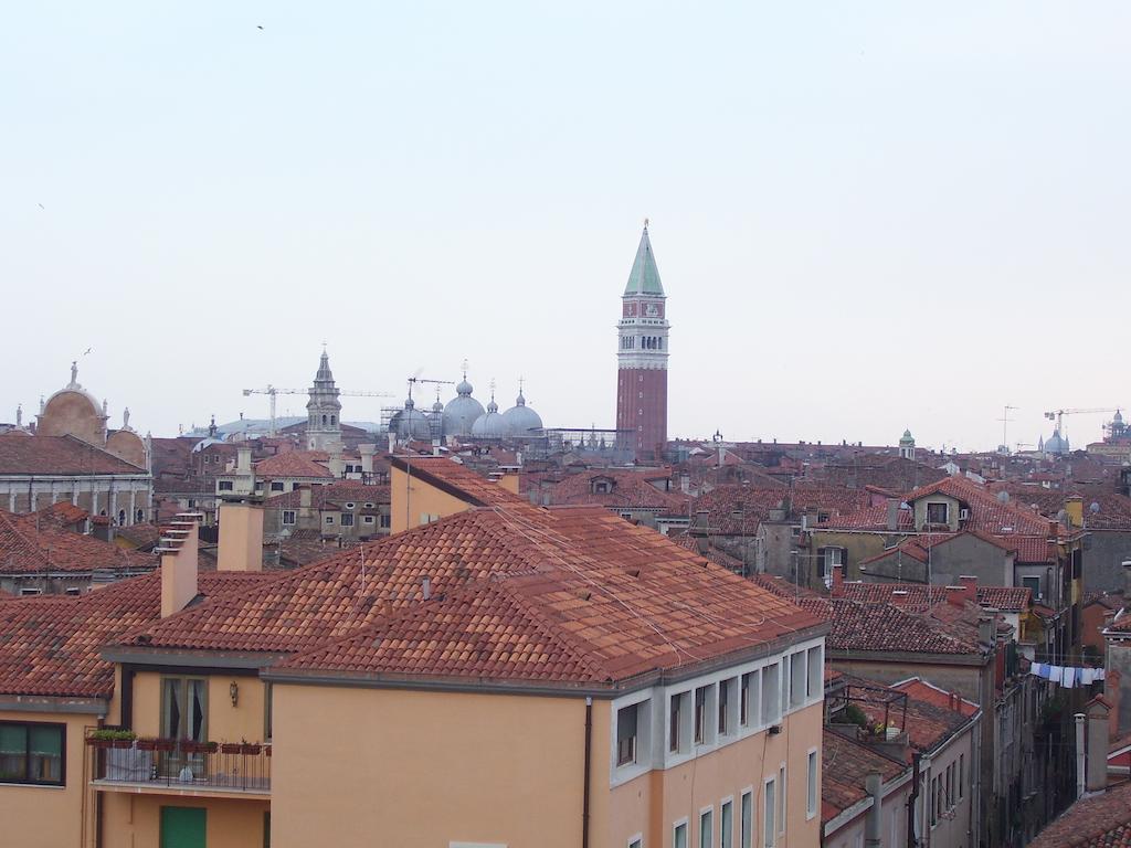 Картинка Tintoretto (Venice) 3*