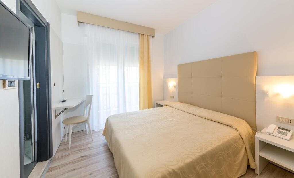 Картинка Torino 3*