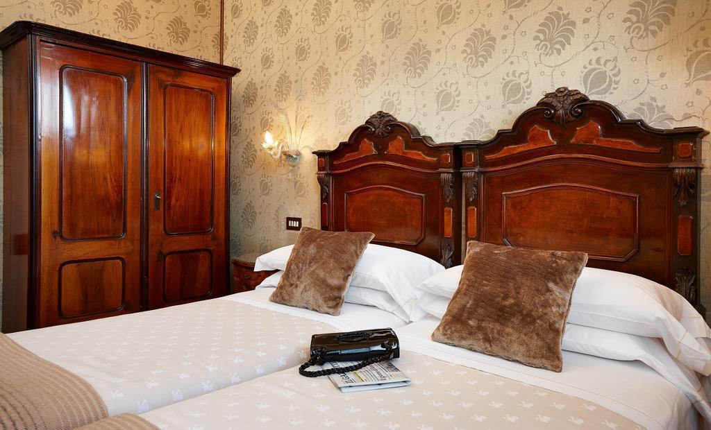 Отель Hotel Saturnia & International 4*