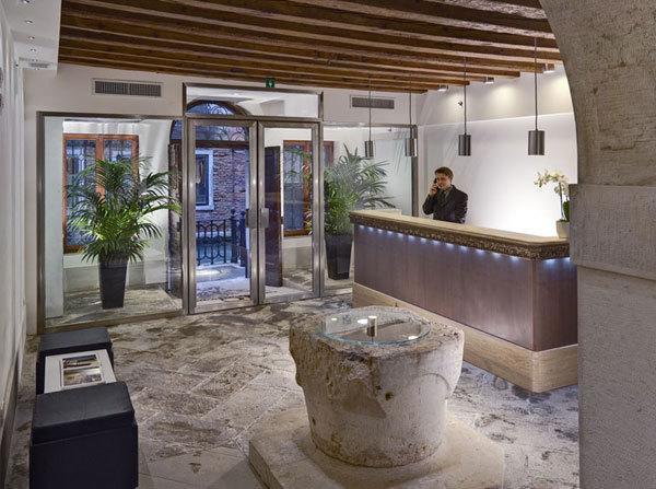 Фотография Dell Opera 3*