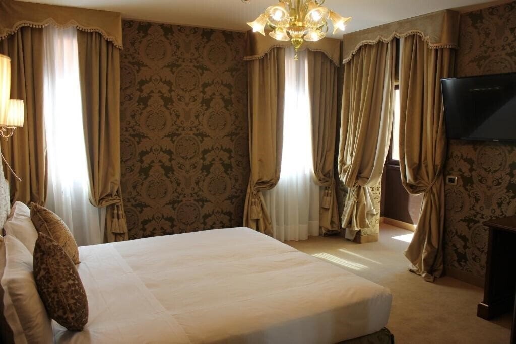 Картинка Hotel Casanova 3*