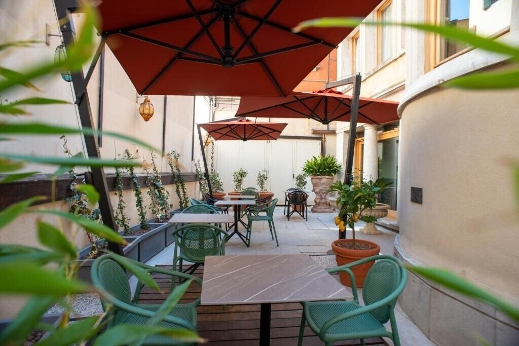 Картинка Ca' Fortuny 4*