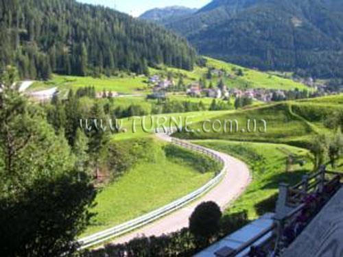 Отель Latemar 3*