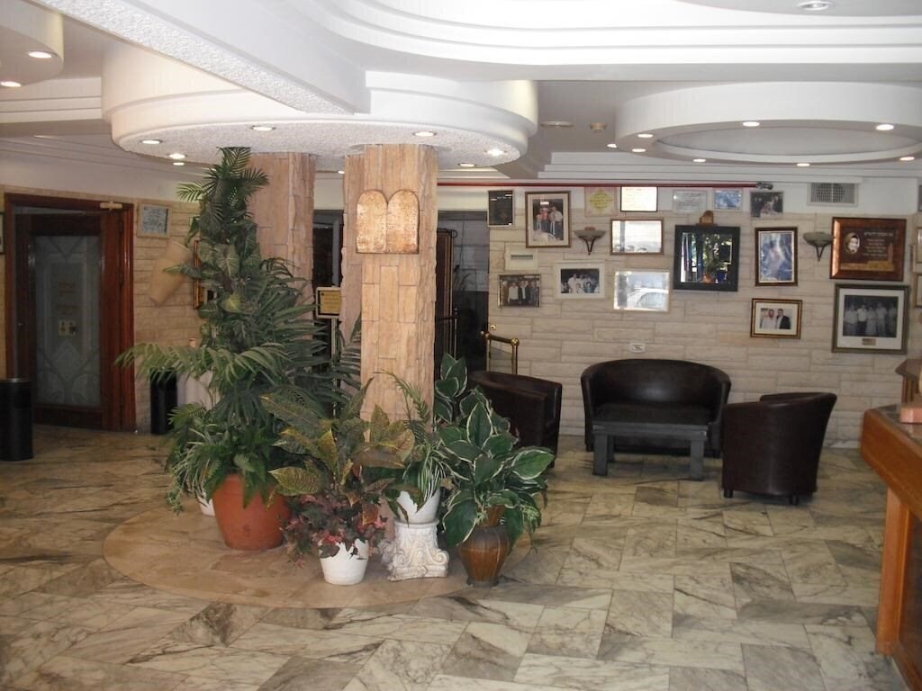 Фото King Koresh 3*