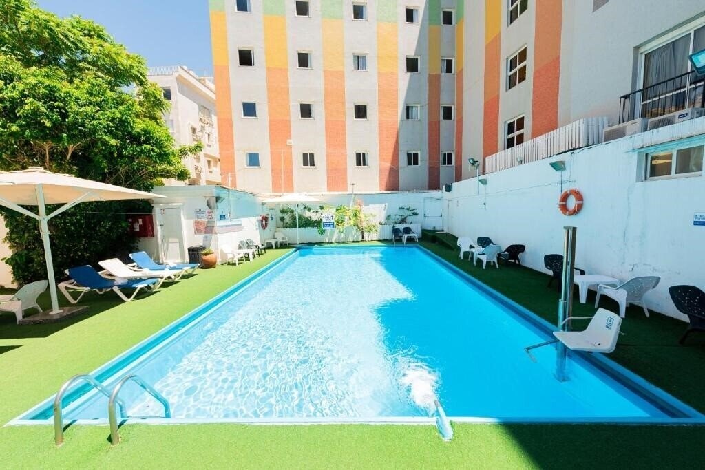 Фото Leonardo Basel 4*