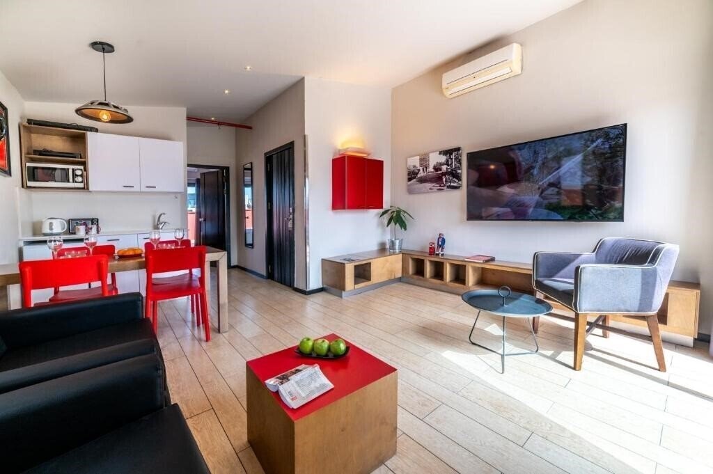 Фотография Ben Yehuda Apartments 3*