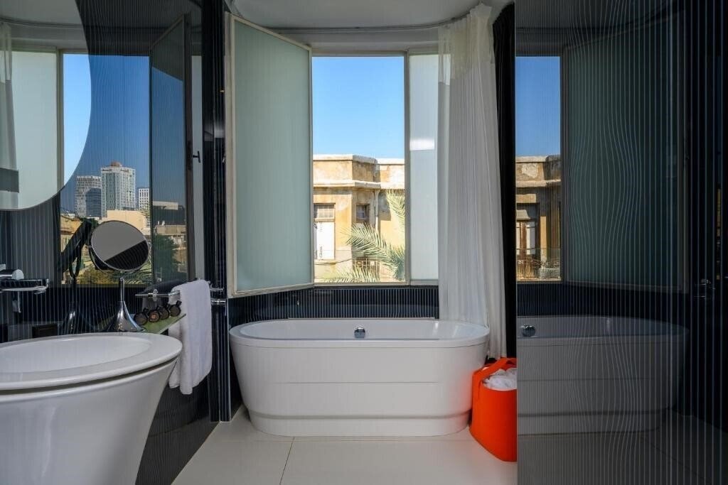 Фотография The Poli House 4*