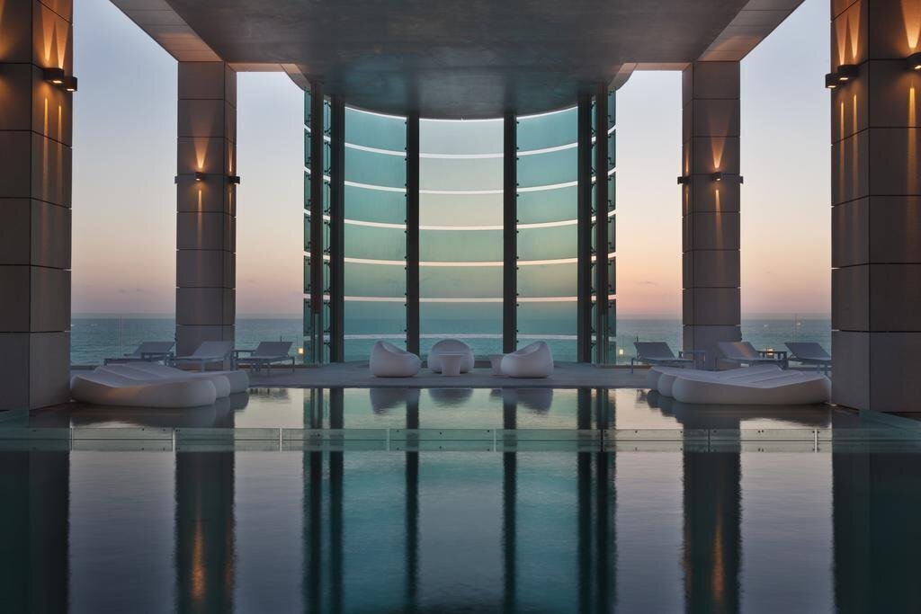 Отель Royal Beach Tel Aviv 5*
