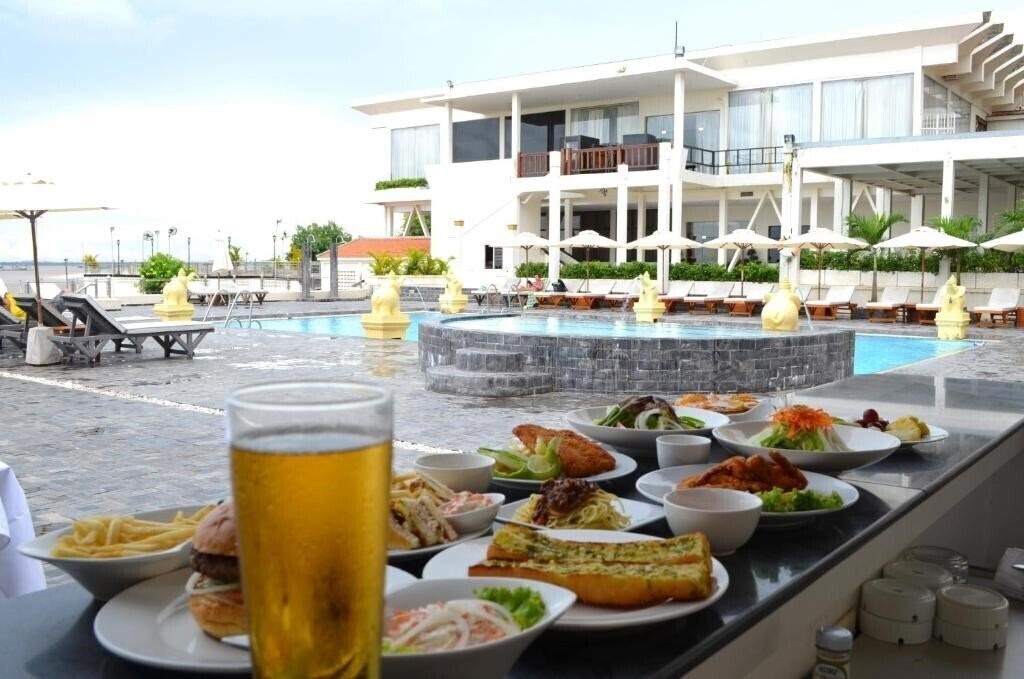 Фотография Cambodiana 4*