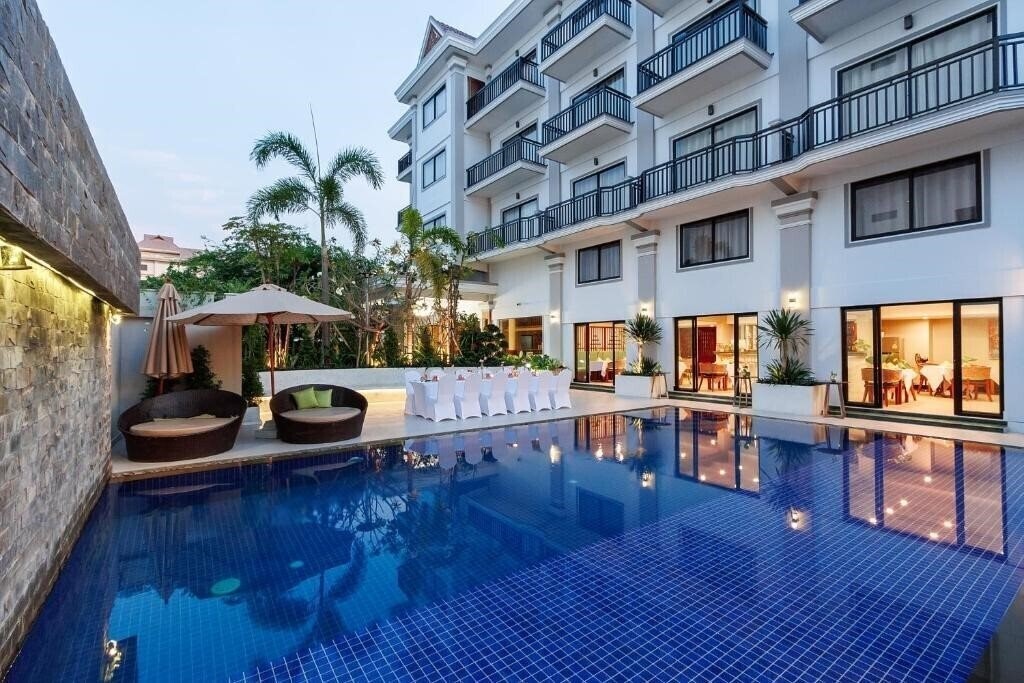 Отель Ratana Angkor Hotel 4*