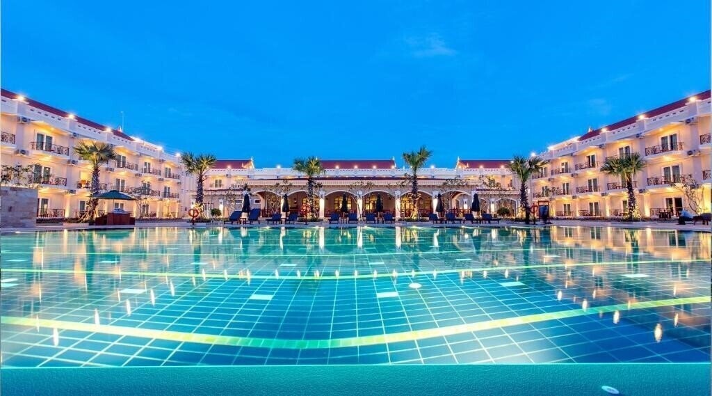 Отель Sokha Palace Siem Reap 4*