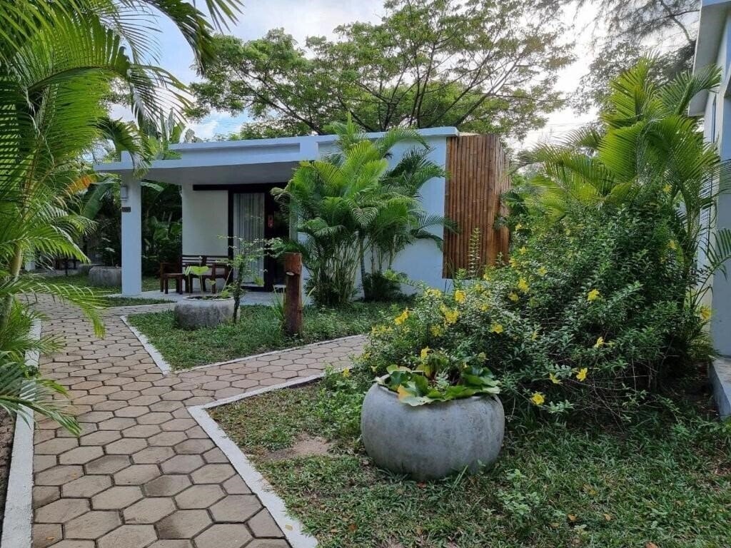 Изображение Sahaa Beach Resort 3*