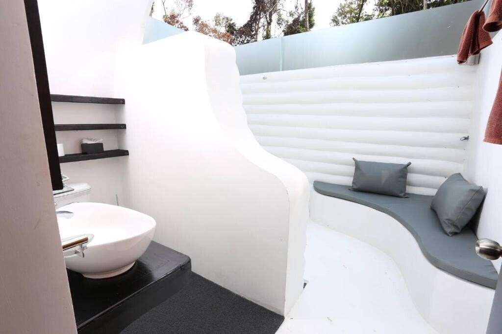 Фото Moonlight Resort (Koh Rong Sanloem) 3*