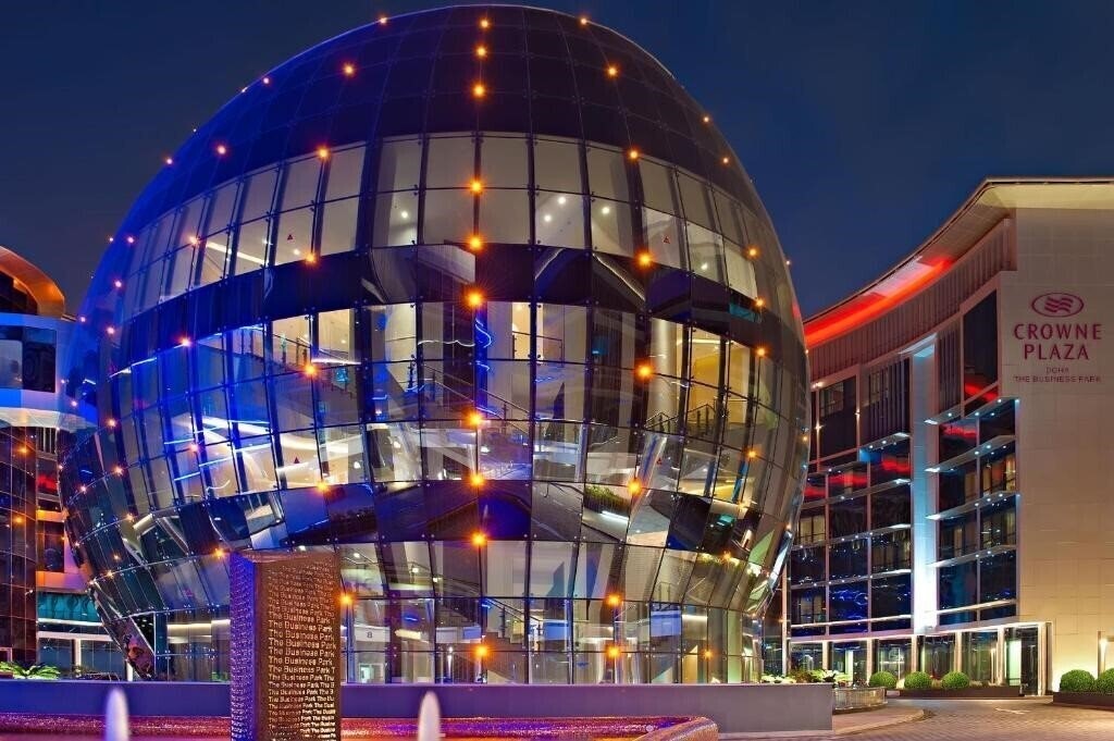 Отель Crowne Plaza Doha - The Business Park, an IHG Hotel 5*