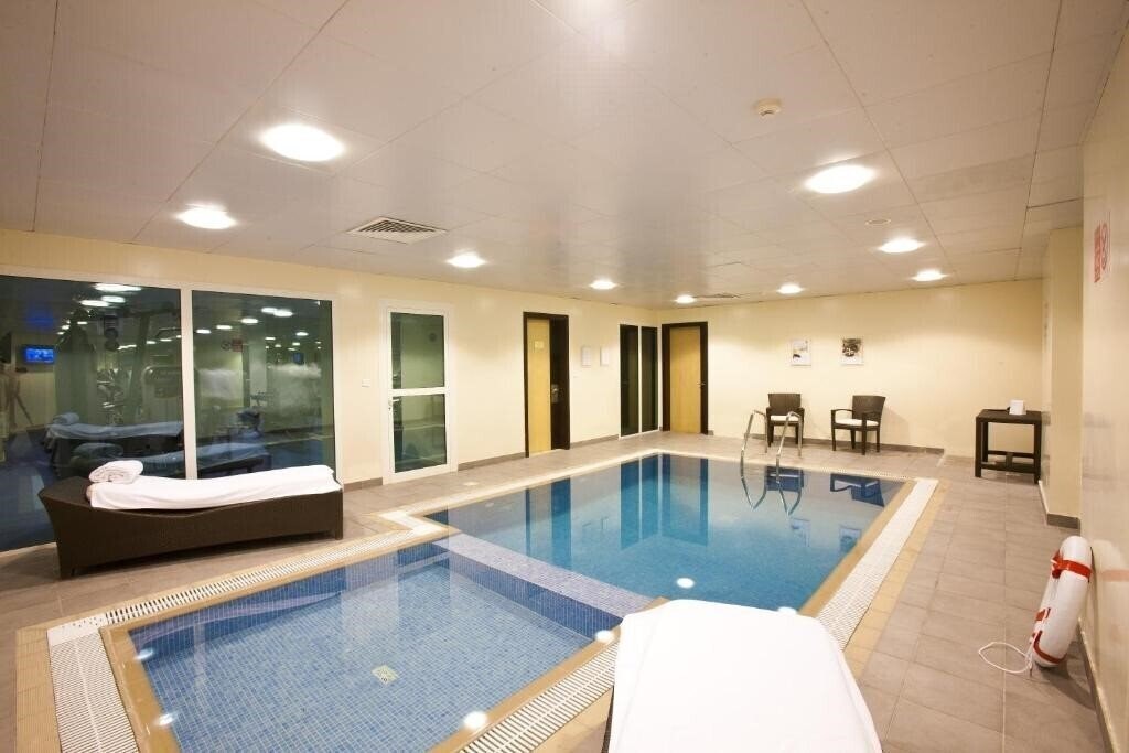 Фото Kingsgate Hotel 3*