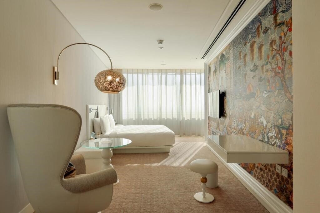 Отель Mondrian Doha 5*