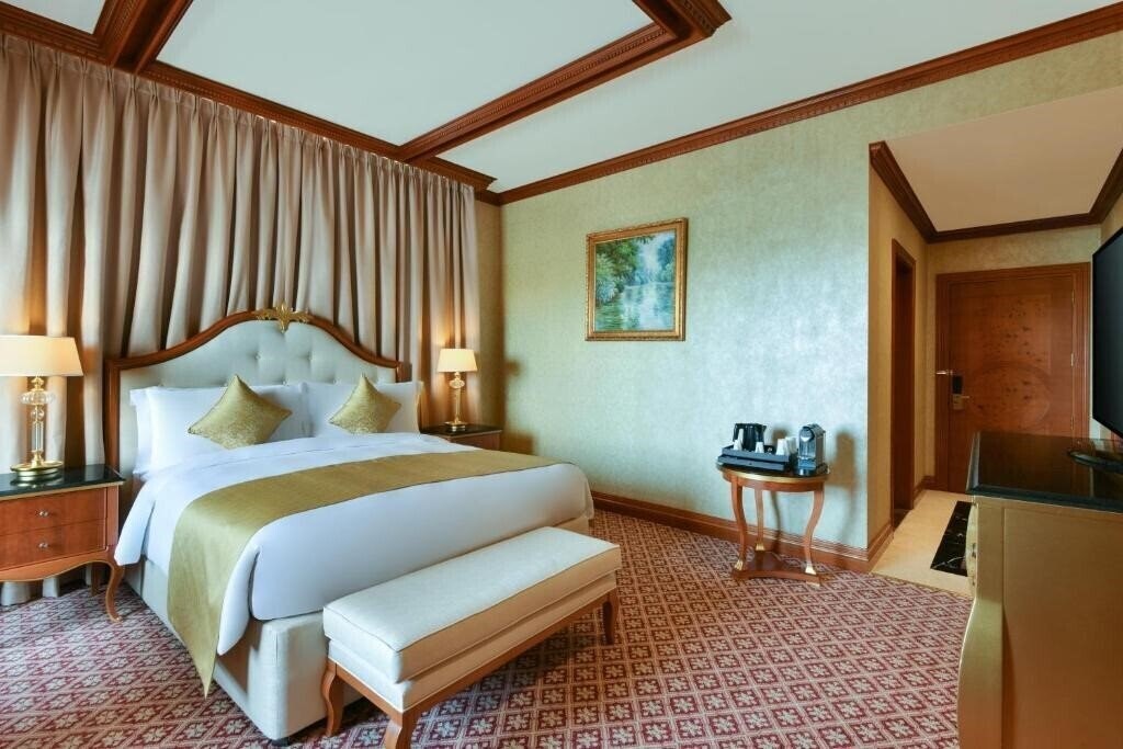 Фото Al Aziziyah Boutique Hotel 5*