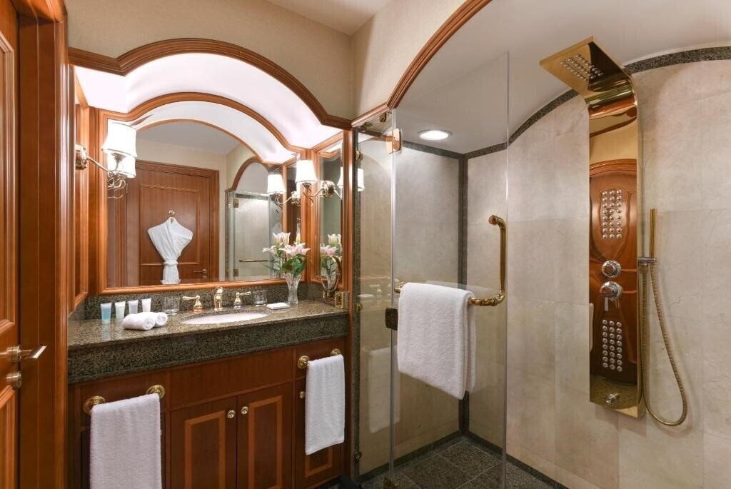 Фотография Al Aziziyah Boutique Hotel 5*