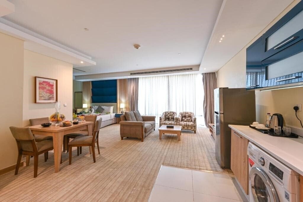 Изображение Al Mansour Suites Hotel 4*