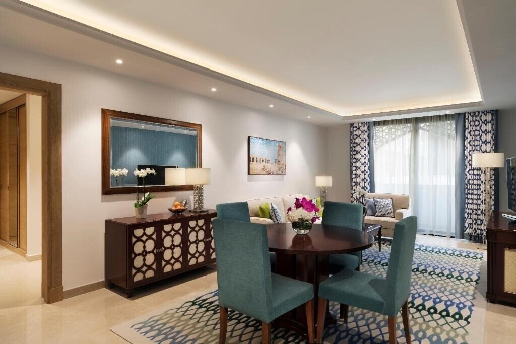 Картинка Al Najada Hotel Apartments by Oaks 5*