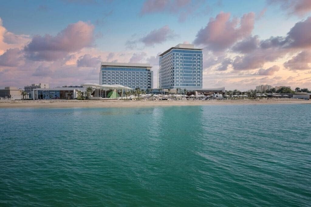 Отель Rixos Gulf Hotel Doha 5*