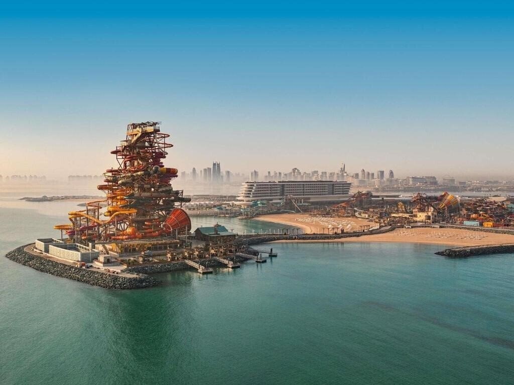 Отель Rixos Premium Qetaifan Island 5*
