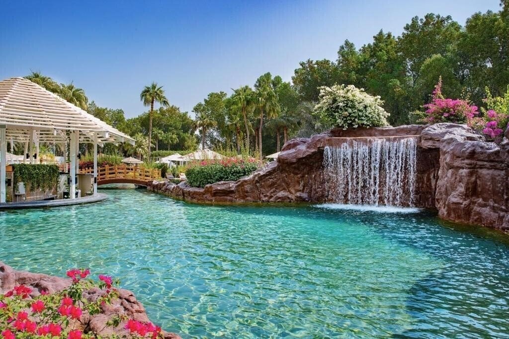 Отель The Ritz-Carlton Doha 5*