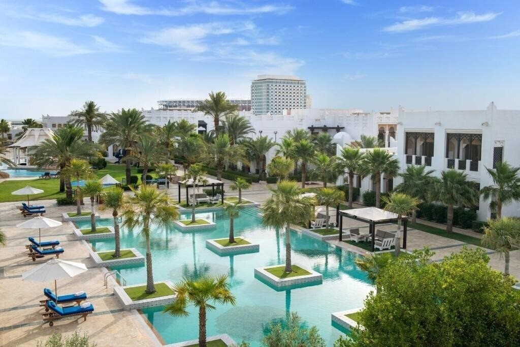 Отель Sharq Village & SPA, a Ritz-Carlton Hotel (ex. The Ritz Carlton Sharq Village Doha) 5*
