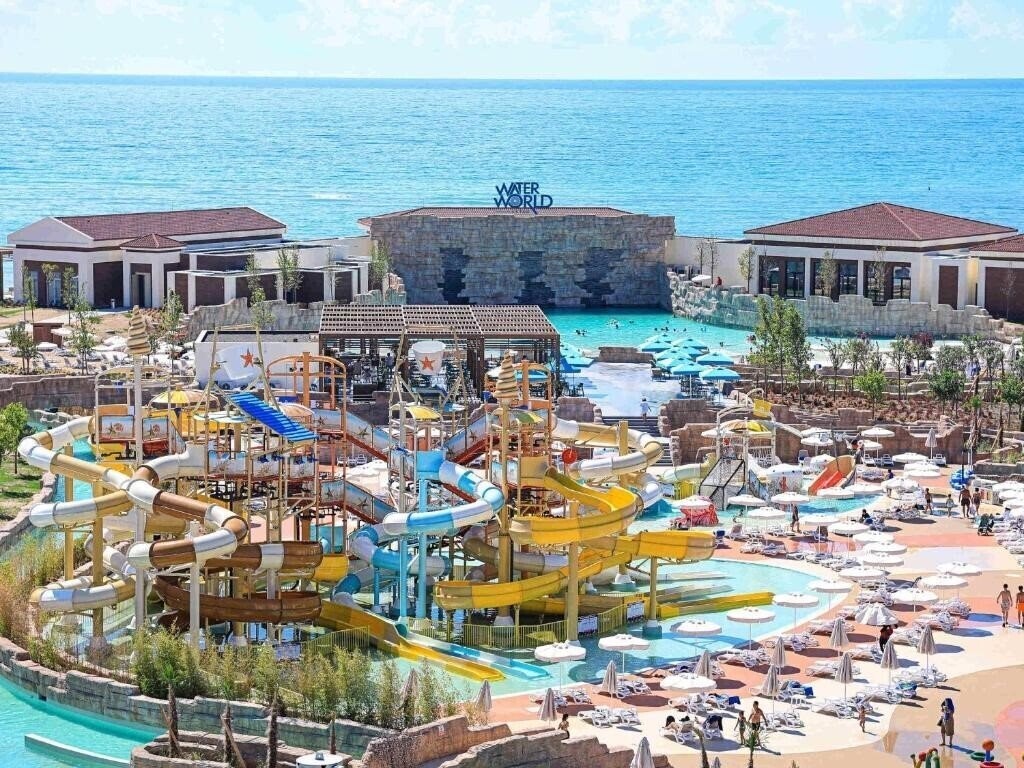 Отель Rixos Aktau 5*
