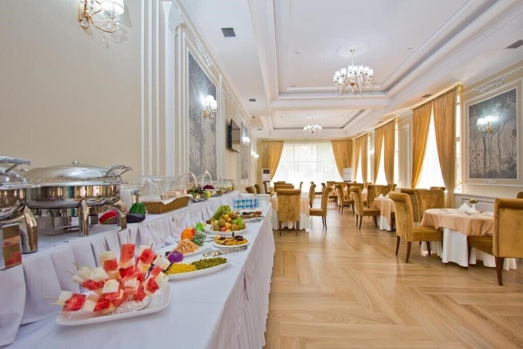 Изображение Plaza Almaty 4*