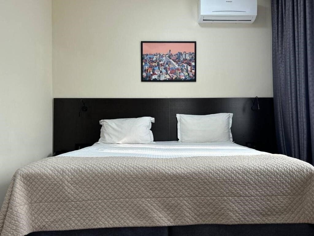 Фото Alma Hotel 3*