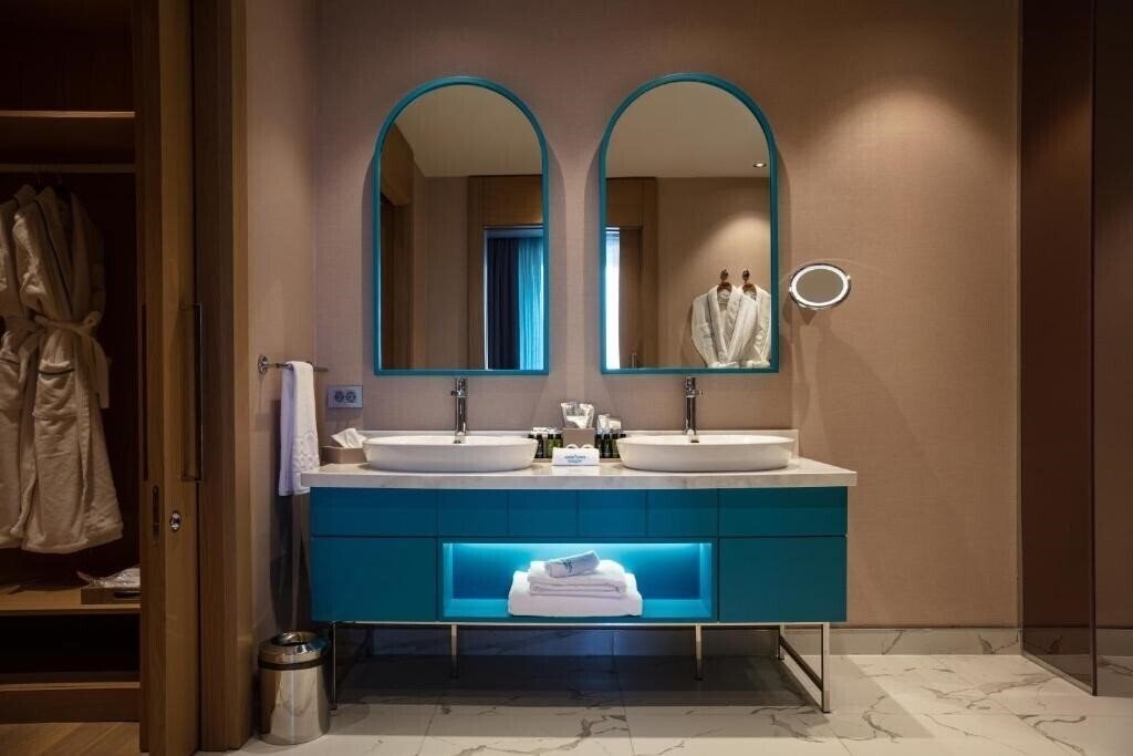 Фото Khaganate Hotel 5*