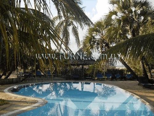 Отель Kipungani Explorer 4*