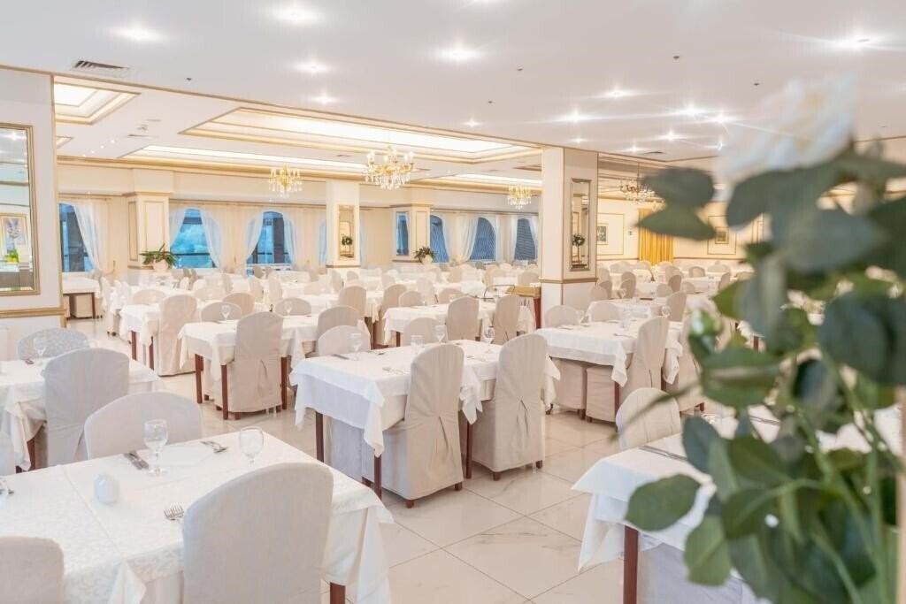 Фотография Hotel Horizont 4*