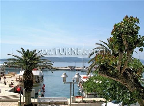 Отель Apartments Portun 3*