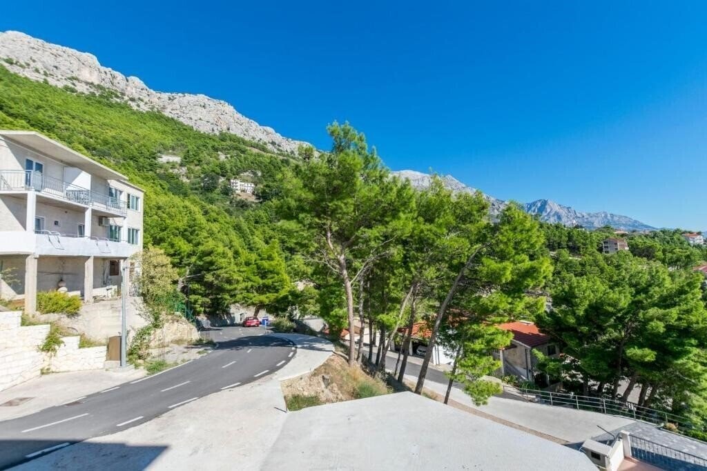 Отель App Lile 3*