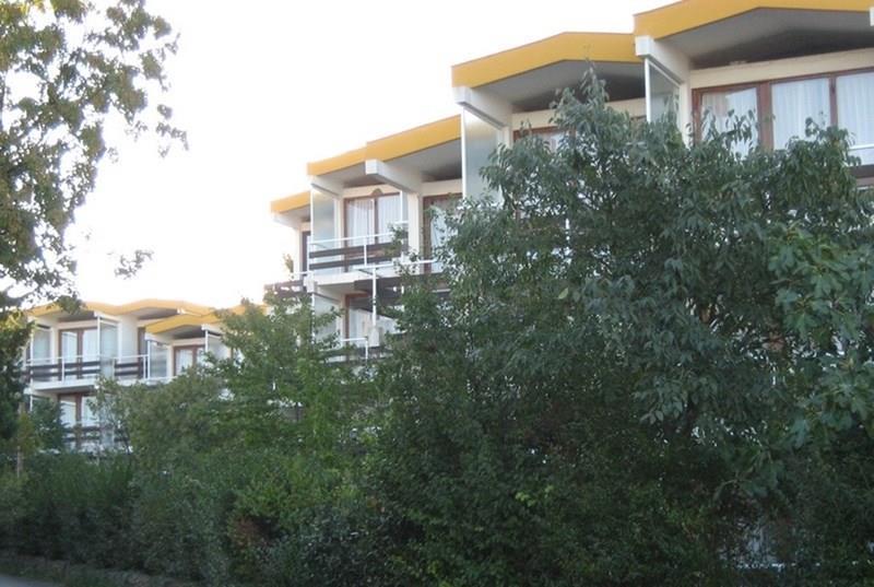 Отель Hotel Pavilion Slaven 2*