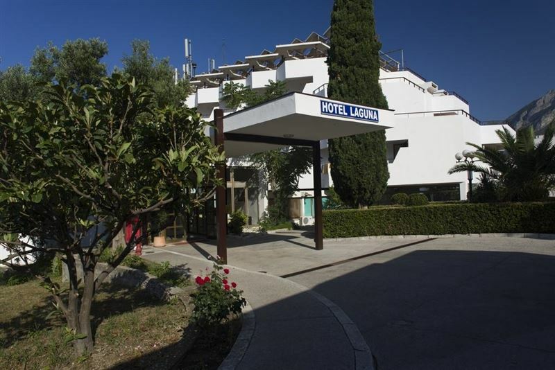 Отель Laguna Adriatiq 2*