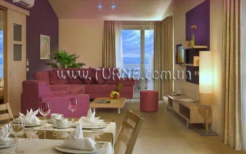 Отель Family Apartments Novi 4*