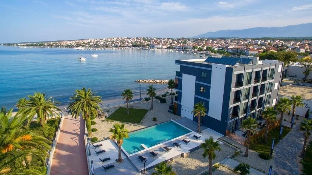 Отель Liberty Plaza 4*