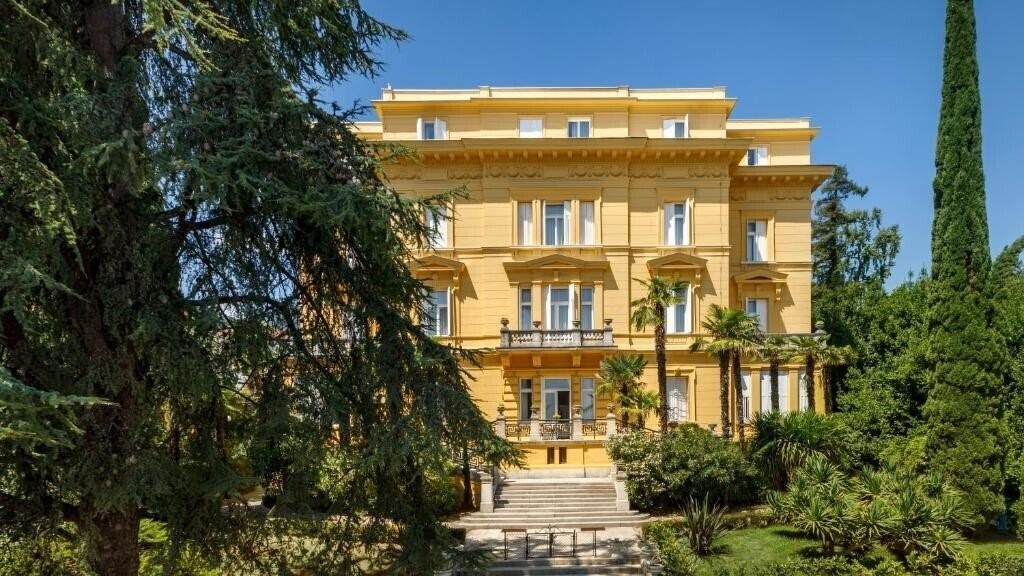 Отель Villa Amalia вилла