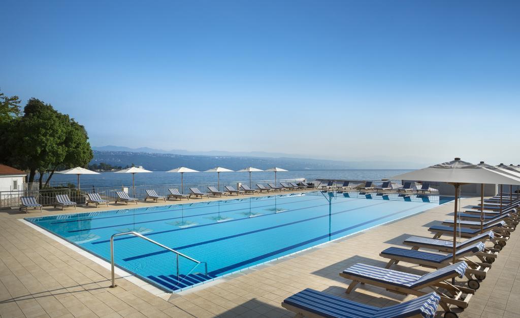 Отель Remisens Hotel Admiral 4*