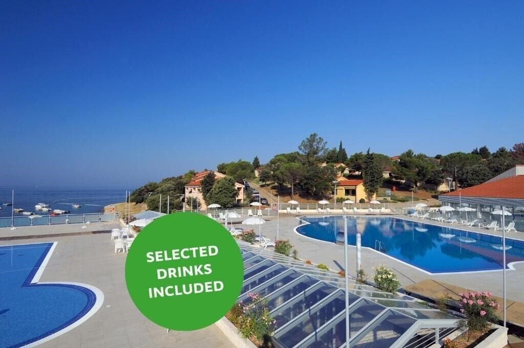 Отель Maistra Petalon Resort 4*