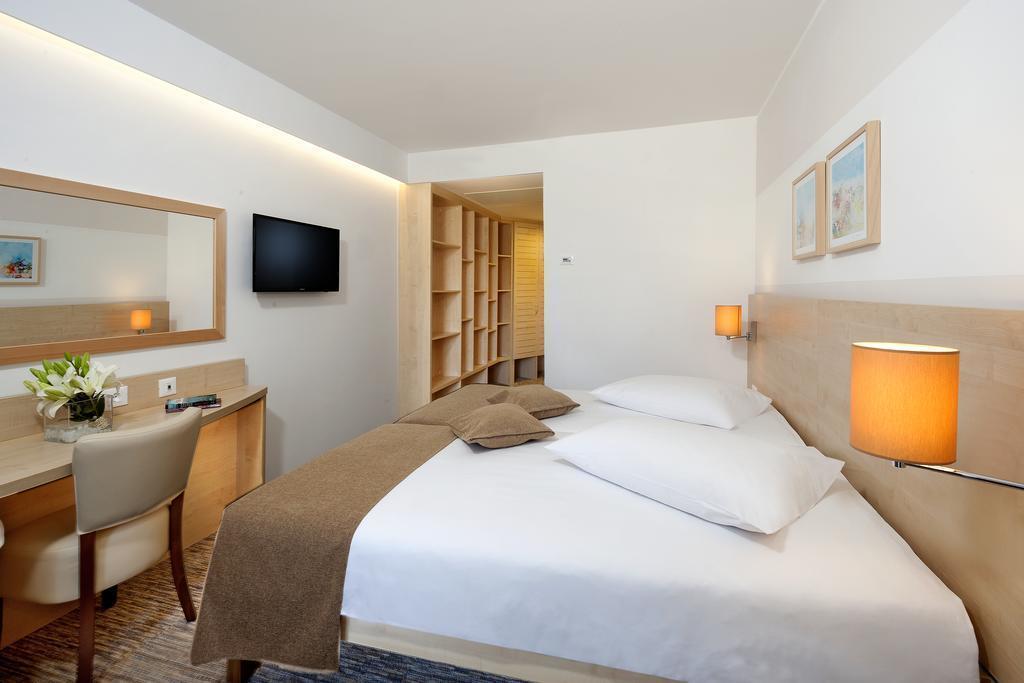 Фото Valamar Zagreb Hotel 4*