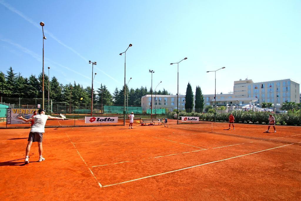 Изображение Village Laguna Park 4*