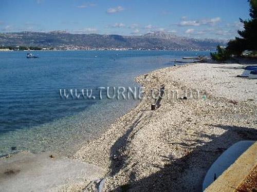 Отель Bayview Villa 3*