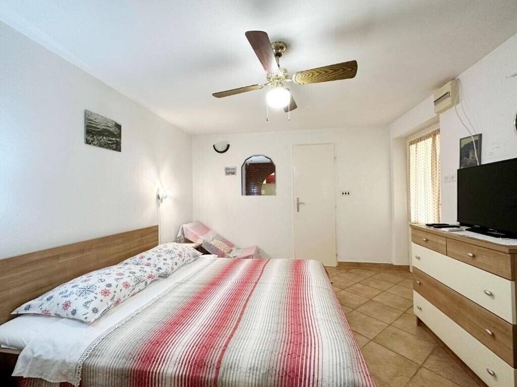 Изображение App Mihaela 3*