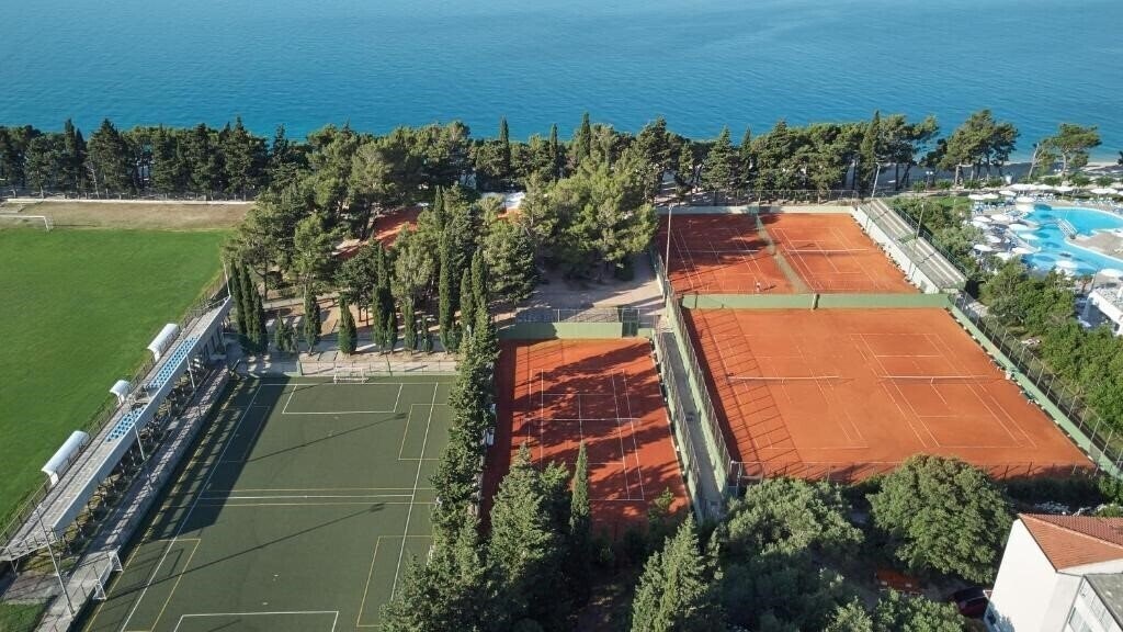 Изображение Neptun & Depadance Maslinik Bluesun 3*