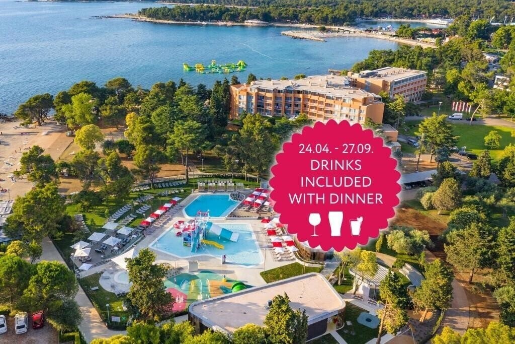 Отель Sol Umag 4*