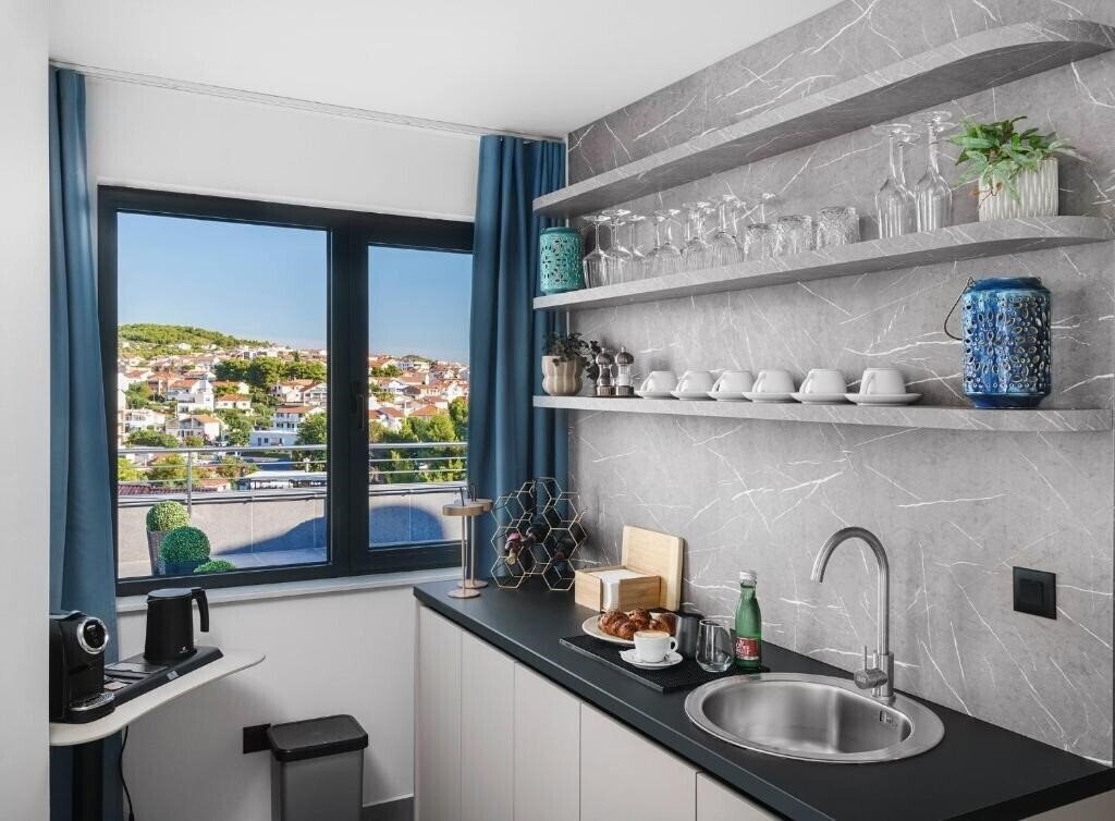 Фото SeeSea Hotel 4*